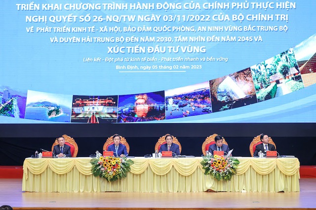 Thủ tướng: Quyết tâm biến Bắc Trung Bộ và Duyên hải Trung Bộ thành vùng đất giàu có, giàu bản sắc văn hóa và nhiều đột phá hơn nữa